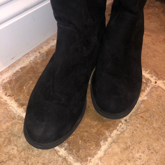 Girls Faux-suede tall boots~ Size 3 - Picture 2 of 11